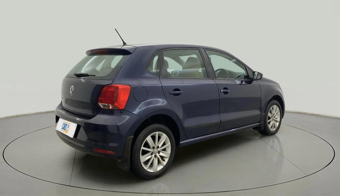 2015 Volkswagen Polo HIGHLINE1.2L, Petrol, Manual, 58,794 km, Right Back Diagonal