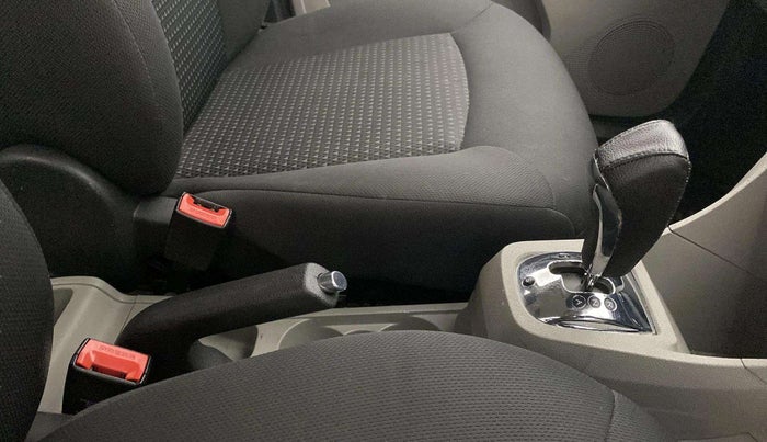 2018 Tata Tiago XZA PETROL, Petrol, Automatic, 25,354 km, Gear Lever