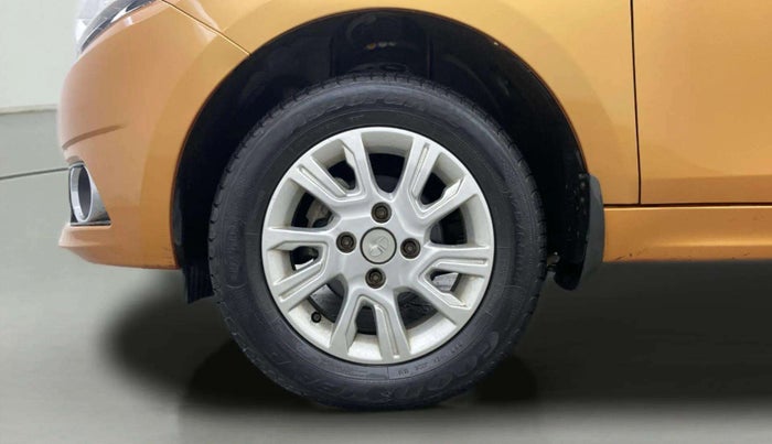 2018 Tata Tiago XZA PETROL, Petrol, Automatic, 25,354 km, Left Front Wheel
