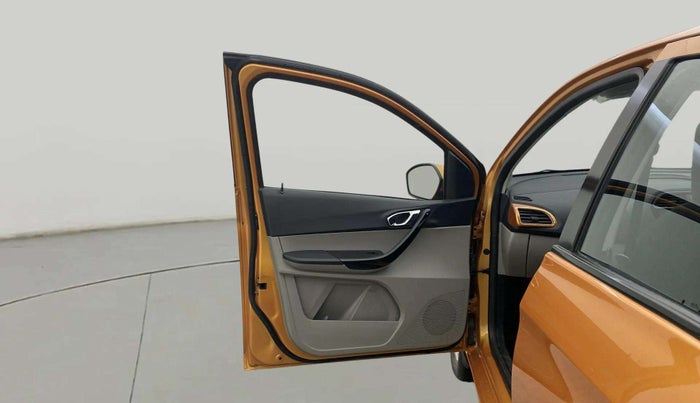 2018 Tata Tiago XZA PETROL, Petrol, Automatic, 25,354 km, LHS Front Door