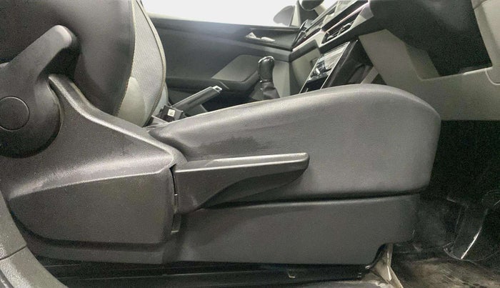 2022 Skoda KUSHAQ STYLE 1.0L TSI MT, Petrol, Manual, 33,053 km, Driver Side Adjustment Panel