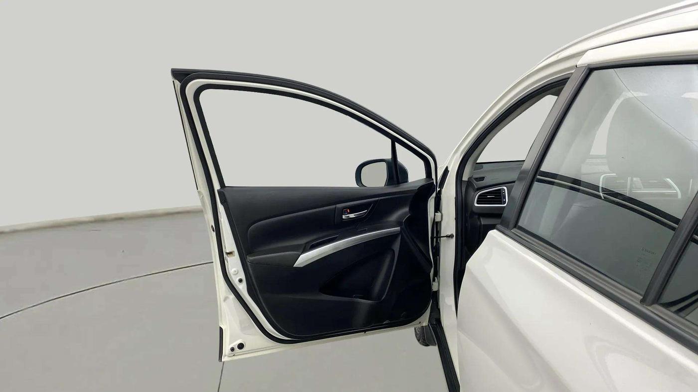 2020 Maruti S Cross ALPHA 1.5, Petrol, Manual, 41,803 km, LHS Front Door