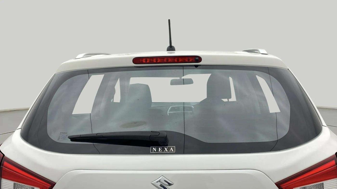 2020 Maruti S Cross ALPHA 1.5, Petrol, Manual, 41,803 km, Rear Windshield