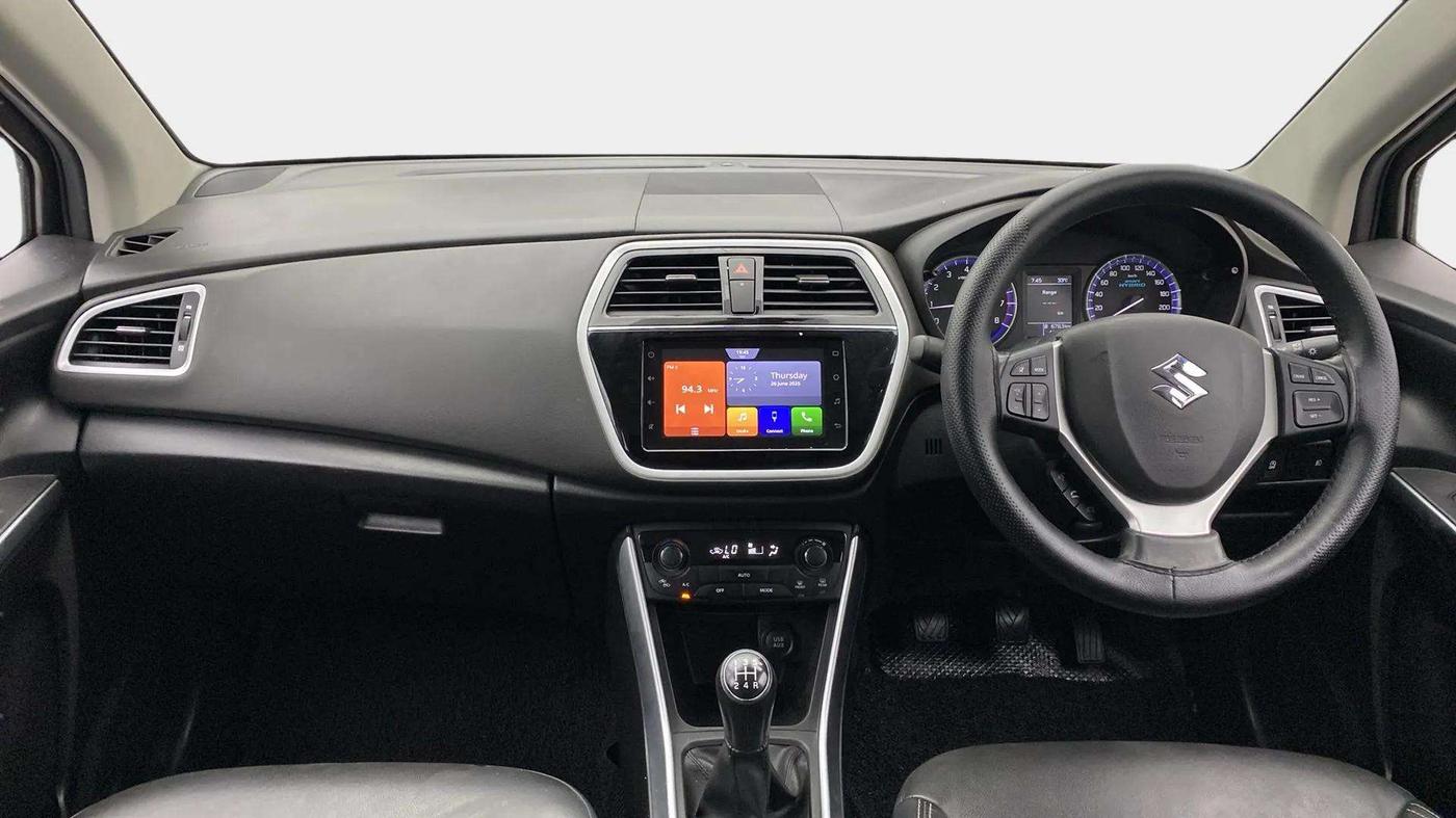 2020 Maruti S Cross ALPHA 1.5, Petrol, Manual, 41,803 km, Dashboard