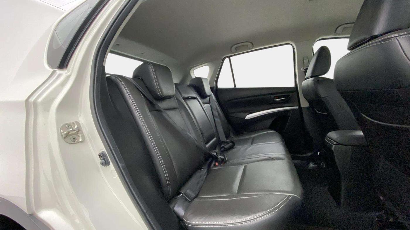 2020 Maruti S Cross ALPHA 1.5, Petrol, Manual, 41,803 km, Right Side Rear Door Cabin