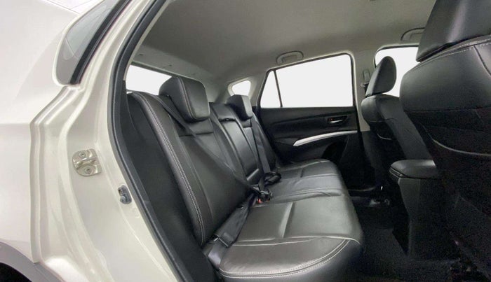 2020 Maruti S Cross ALPHA 1.5, Petrol, Manual, 41,788 km, Right Side Rear Door Cabin