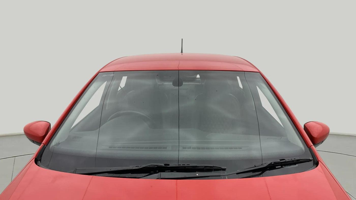 2020 Volkswagen Polo HIGHLINE PLUS 1.0, Petrol, Manual, 36,284 km, Front Windshield