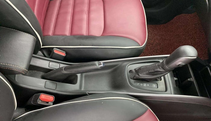 2021 Toyota Glanza G CVT, Petrol, Automatic, 24,324 km, Gear Lever