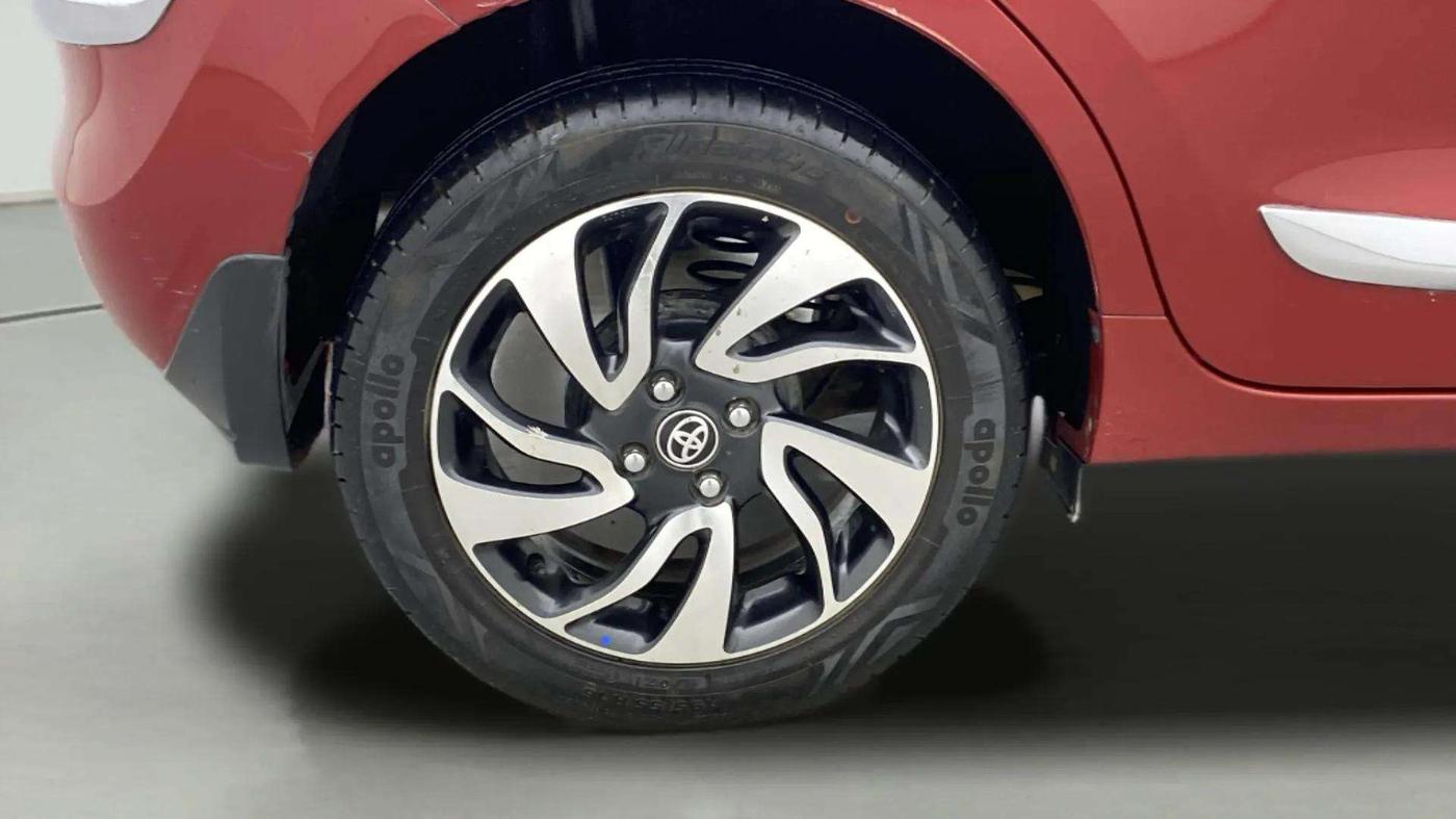 2021 Toyota Glanza G CVT, Petrol, Automatic, 24,341 km, Right Rear Wheel