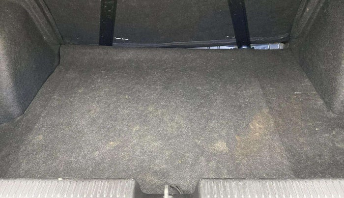 2018 Maruti Dzire VXI, Petrol, Manual, 70,735 km, Boot Inside