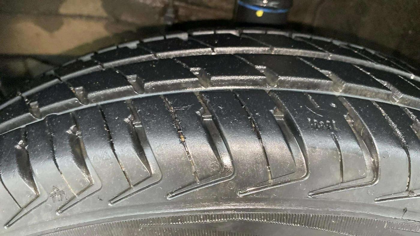 2024 Maruti Alto K10 VXi Plus (O) AGS, Petrol, Automatic, 4,527 km, Left Front Tyre Tread