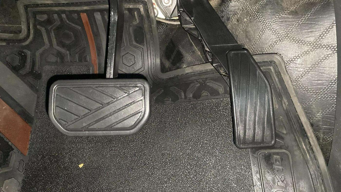 2024 Maruti Alto K10 VXi Plus (O) AGS, Petrol, Automatic, 4,527 km, Pedals