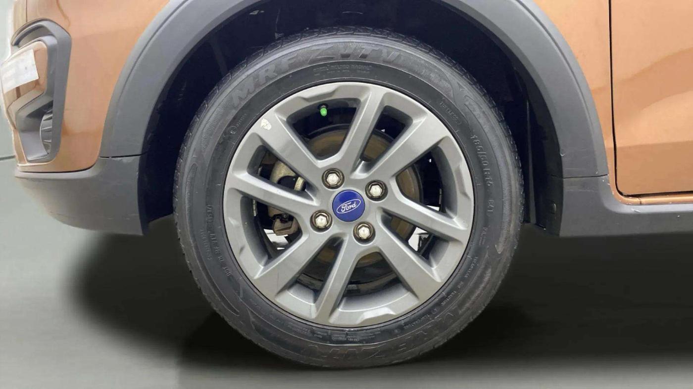 2021 Ford FREESTYLE TITANIUM PLUS 1.2 PETROL, Petrol, Manual, 32,498 km, Left Front Wheel