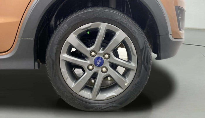 2021 Ford FREESTYLE TITANIUM PLUS 1.2 PETROL, Petrol, Manual, 32,440 km, Left Rear Wheel