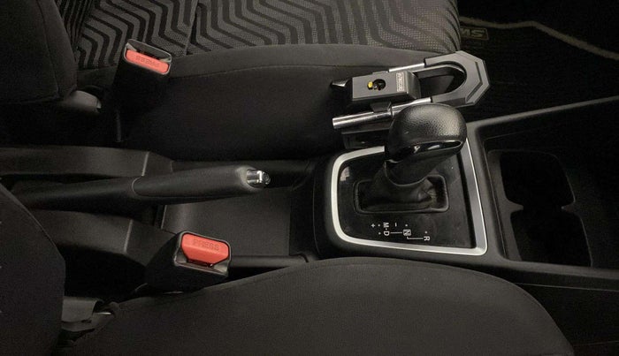 2019 Maruti Swift VXI AMT, Petrol, Automatic, 40,489 km, Gear Lever