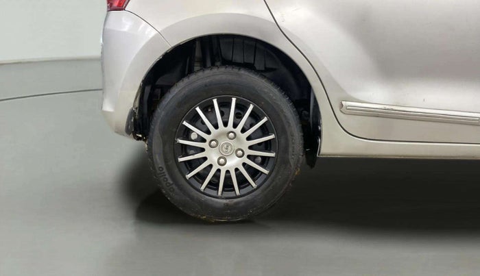 2019 Maruti Swift VXI AMT, Petrol, Automatic, 40,489 km, Right Rear Wheel