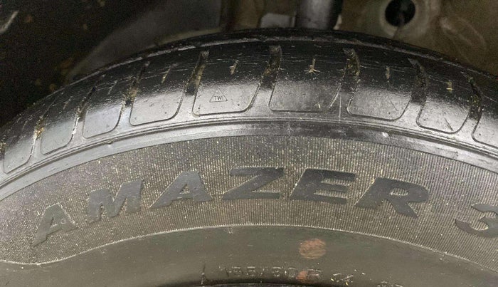 2019 Maruti Swift VXI AMT, Petrol, Automatic, 40,489 km, Left Front Tyre Tread