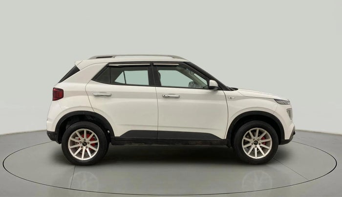 2019 Hyundai VENUE S 1.2, Petrol, Manual, 26,393 km, Right Side View