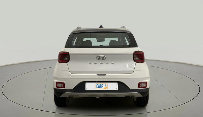 2019 Hyundai VENUE S 1.2, Petrol, Manual, 26,393 km, Back/Rear