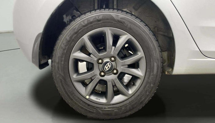 2019 Hyundai Elite i20 SPORTZ PLUS 1.2, Petrol, Manual, 33,638 km, Right Rear Wheel