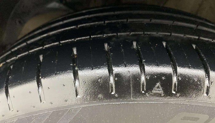 2021 Maruti Baleno ZETA CVT PETROL 1.2, Petrol, Automatic, 40,279 km, Left Front Tyre Tread