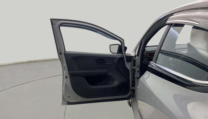2024 Tata ALTROZ Racer R3, Petrol, Manual, 29,355 km, LHS Front Door