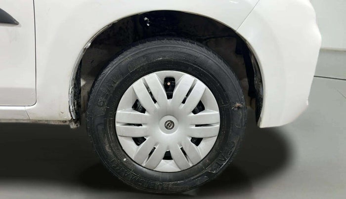 2020 Maruti Alto VXI, Petrol, Manual, 24,508 km, Right Front Wheel