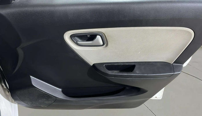 2020 Maruti Alto VXI, Petrol, Manual, 24,508 km, Driver Side Door Panels Control