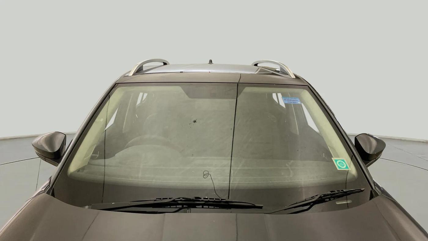 2021 Skoda KUSHAQ AMBITION 1.0L TSI AT, Petrol, Automatic, 96,315 km, Front Windshield