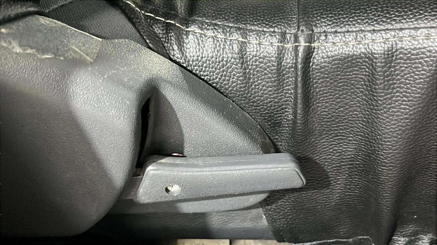 2017 Maruti Alto 800 LXI, Petrol, Manual, 71,688 km, Driver Side Adjustment Panel