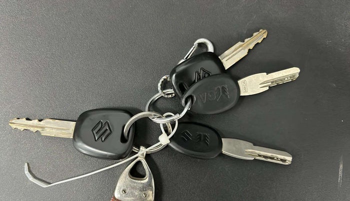 2017 Maruti Alto 800 LXI, Petrol, Manual, 71,688 km, Key Close Up