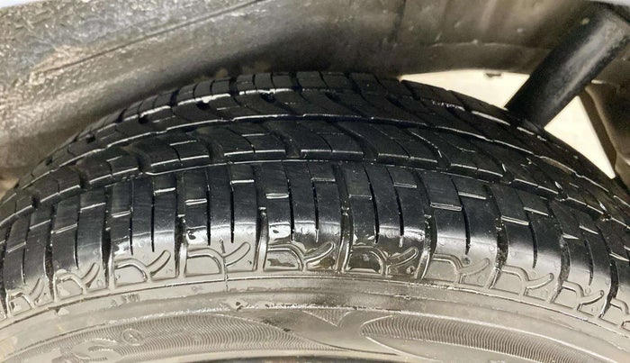 2015 Maruti Wagon R 1.0 VXI, Petrol, Manual, 89,072 km, Left Rear Tyre Tread
