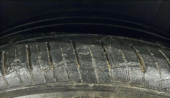 2018 Hyundai Verna 1.6 VTVT SX (O) AT, Petrol, Automatic, 44,472 km, Right Front Tyre Tread
