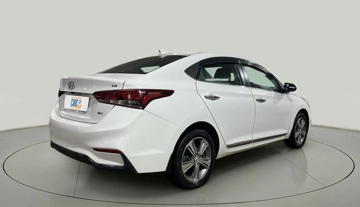 2018 Hyundai Verna 1.6 VTVT SX (O) AT, Petrol, Automatic, 44,472 km, Right Back Diagonal