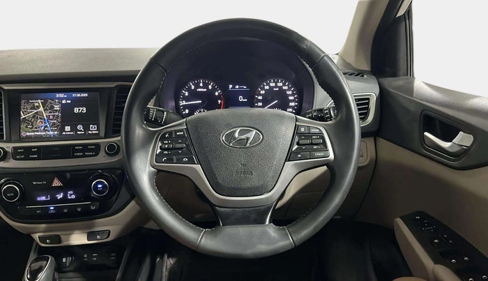 2018 Hyundai Verna 1.6 VTVT SX (O) AT, Petrol, Automatic, 44,472 km, Steering Wheel Close Up