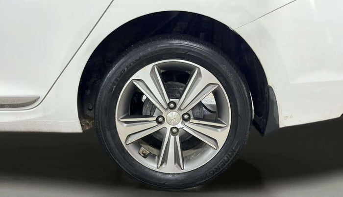 2018 Hyundai Verna 1.6 VTVT SX (O) AT, Petrol, Automatic, 44,472 km, Left Rear Wheel