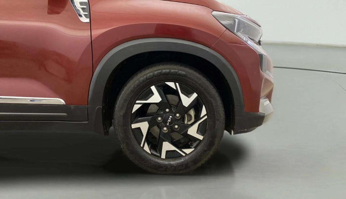 2024 KIA SONET GTX PLUS 1.0 TURBO PETROL DCT, Petrol, Automatic, 27,494 km, Right Front Wheel