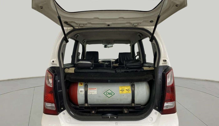 2013 Maruti Wagon R 1.0 LXI CNG, CNG, Manual, 53,950 km, Boot Inside