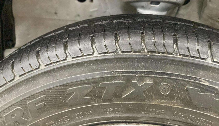2013 Maruti Wagon R 1.0 LXI CNG, CNG, Manual, 53,950 km, Left Front Tyre Tread