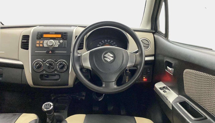 2013 Maruti Wagon R 1.0 LXI CNG, CNG, Manual, 53,950 km, Steering Wheel Close Up