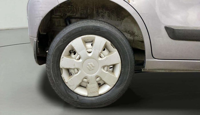 2012 Maruti Wagon R 1.0 LXI CNG, CNG, Manual, 42,795 km, Right Rear Wheel