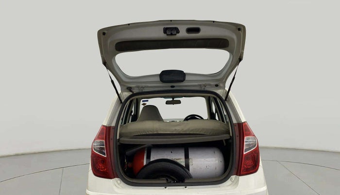 2012 Hyundai i10 MAGNA 1.1, CNG, Manual, 50,289 km, Boot Door Open