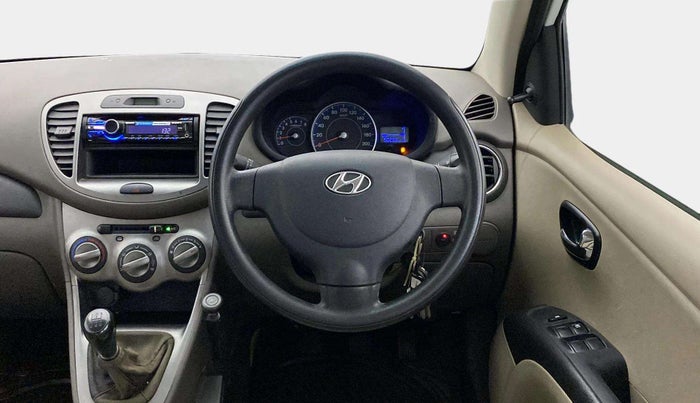 2012 Hyundai i10 MAGNA 1.1, CNG, Manual, 50,289 km, Steering Wheel Close Up