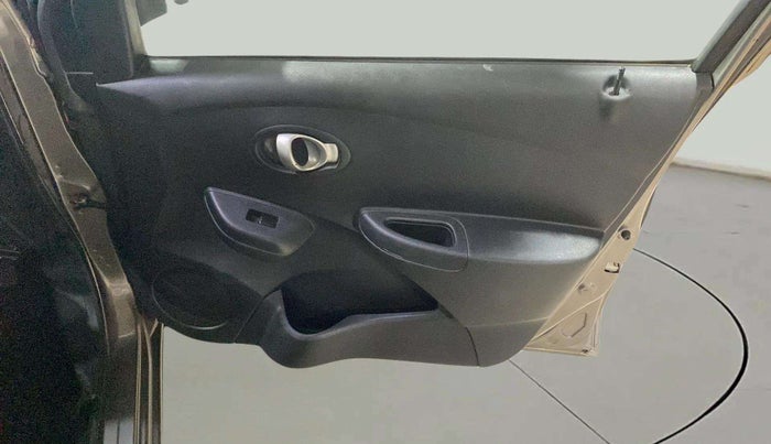 2018 Datsun Go Plus T, Petrol, Manual, 7,844 km, Driver Side Door Panels Control
