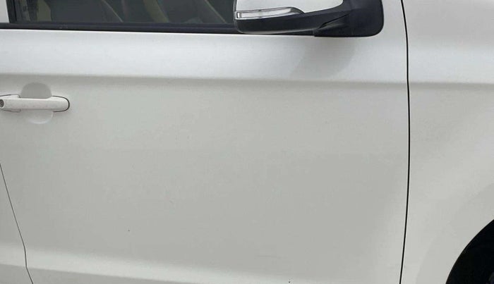2013 Hyundai i20 SPORTZ 1.2, CNG, Manual, 88,317 km, Driver-side door - Slightly rusted