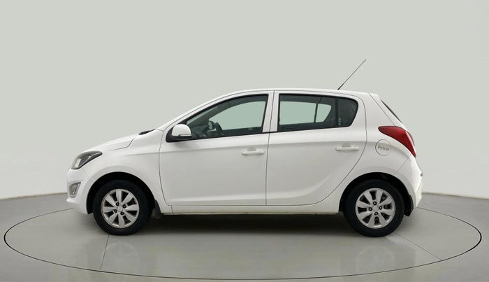 2013 Hyundai i20 SPORTZ 1.2, CNG, Manual, 88,196 km, Left Side