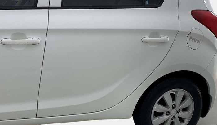 2013 Hyundai i20 SPORTZ 1.2, CNG, Manual, 88,317 km, Rear left door - Slightly dented