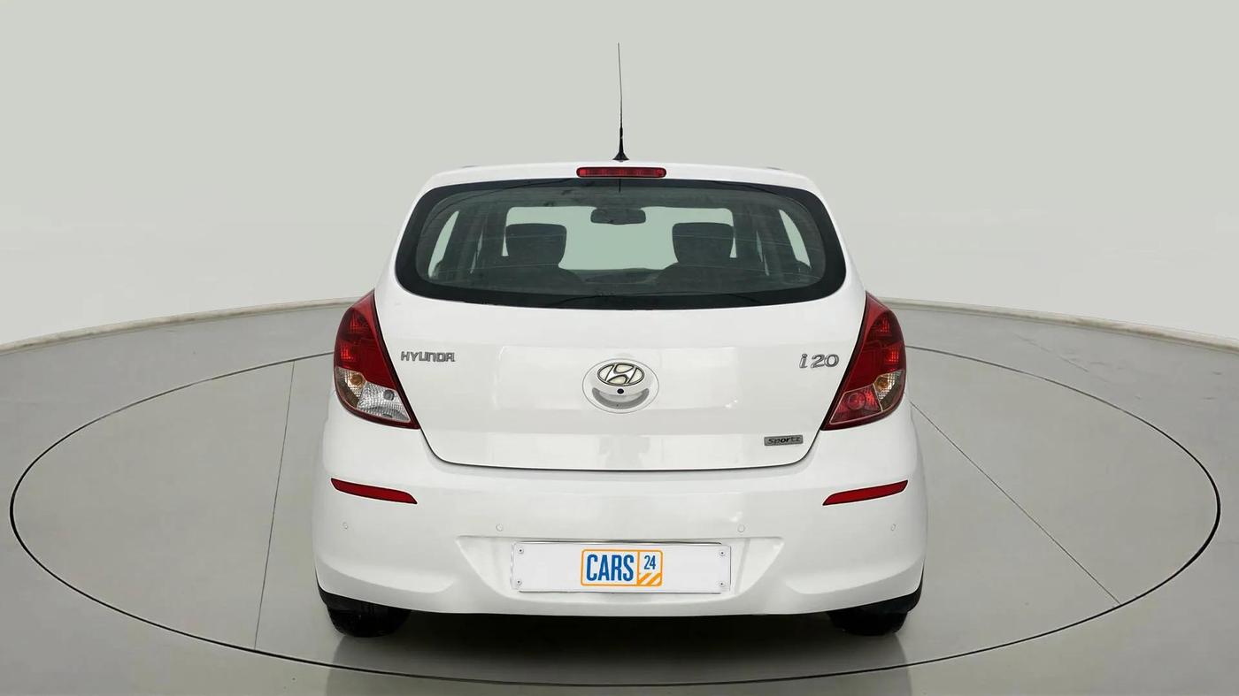 2013 Hyundai i20 SPORTZ 1.2, CNG, Manual, 88,317 km, Back/Rear