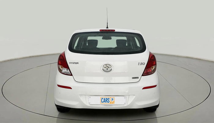 2013 Hyundai i20 SPORTZ 1.2, CNG, Manual, 88,196 km, Back/Rear