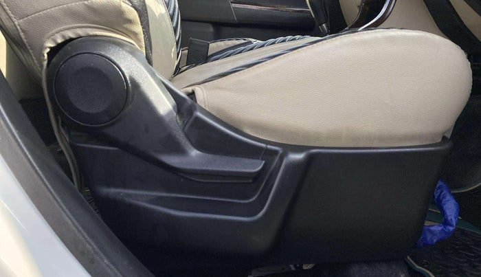 2022 Maruti New Wagon-R ZXI PLUS 1.2 AMT, Petrol, Automatic, 20,411 km, Driver Side Adjustment Panel